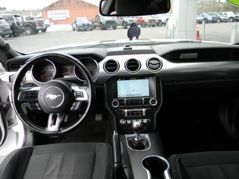 Used 2019 Ford Mustang GT w/ Equipment Group 301A image 17