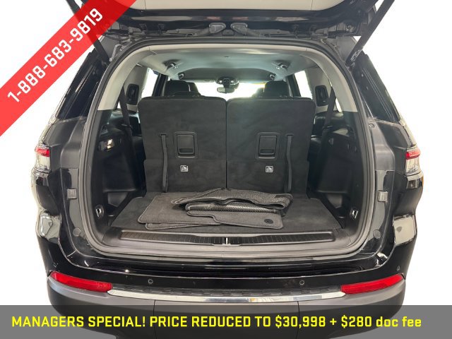 Used 2023 Jeep Grand Cherokee L Limited w/ Trailer Tow Group (B) AWD/4WD image 16