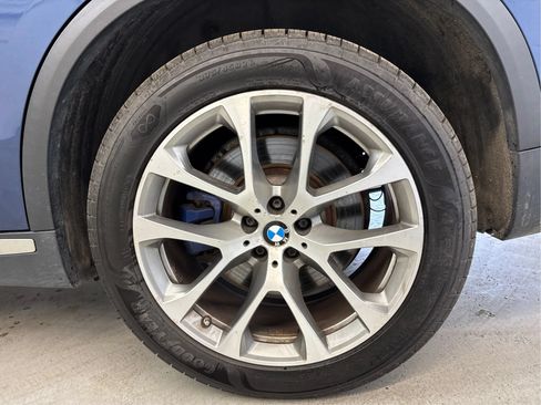 Used 2019 BMW X5 xDrive40i w/ Premium Package AWD/4WD image 30