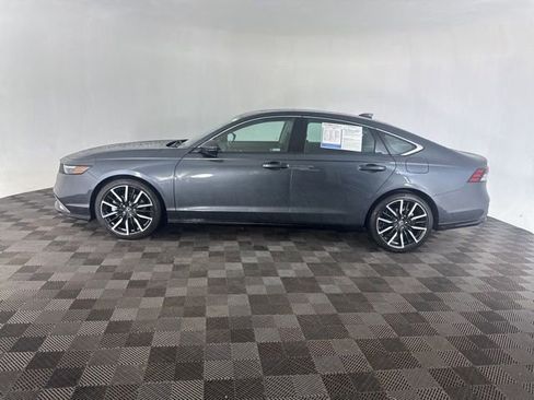 Certified 2023 Honda Accord Touring image 11