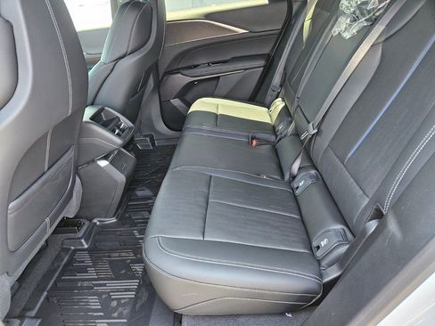 New 2025 Cadillac Lyriq Luxury w/ LPO, Floor Liner Package image 16