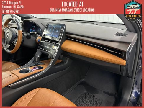 Used 2021 Toyota Avalon Limited w/ Advanced Safety Package FWD image 35