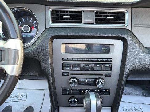 Used 2013 Ford Mustang Convertible RWD image 26