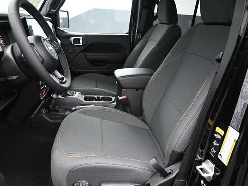 New 2026 Jeep Gladiator Willys image 21