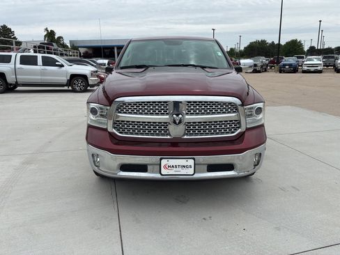 Used 2017 RAM 1500 Laramie w/ Convenience Group AWD/4WD image 9