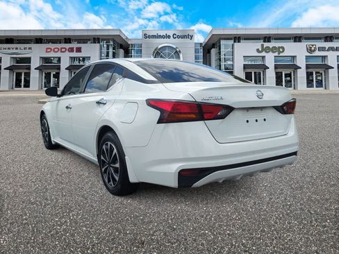 Used 2021 Nissan Altima 2.5 S FWD image 6