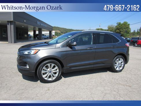 Used 2020 Ford Edge Titanium AWD/4WD image 5