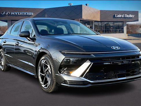 New 2026 Hyundai Sonata SEL image 2