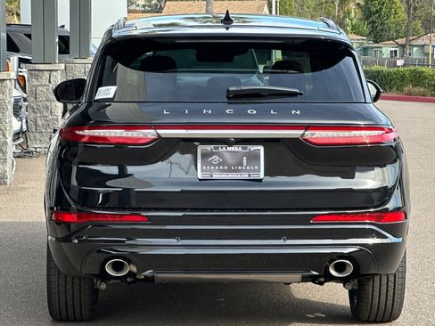 New 2025 Lincoln Corsair Reserve w/ Equipment Group 202A image 4