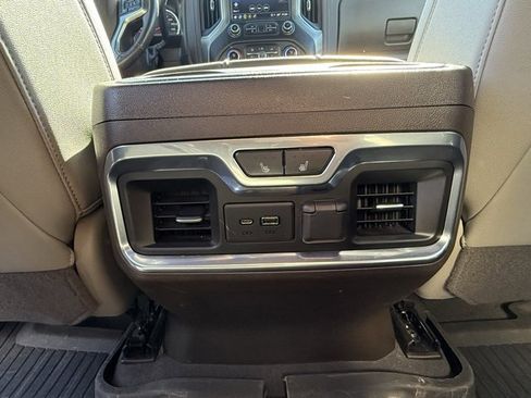 Used 2021 Chevrolet Silverado 3500 LTZ w/ LTZ Premium Package image 16