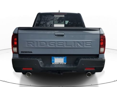New 2026 Honda Ridgeline Black Edition image 5
