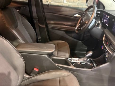 Used 2024 Buick Encore GX Preferred FWD image 29