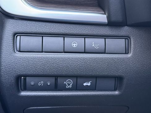 New 2026 Nissan Rogue Platinum w/ Platinum Premium Package AWD/4WD image 18