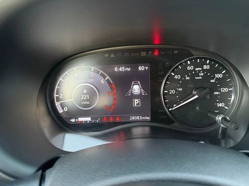 Used 2021 Nissan Kicks SR w/ Interior Electronics Package image 18