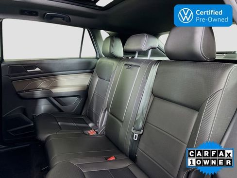 Certified 2023 Volkswagen Atlas Cross Sport SE w/ Panoramic Sunroof Package image 25