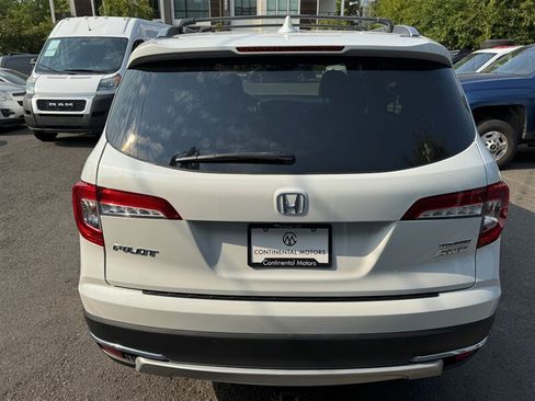 Used 2020 Honda Pilot Touring image 9