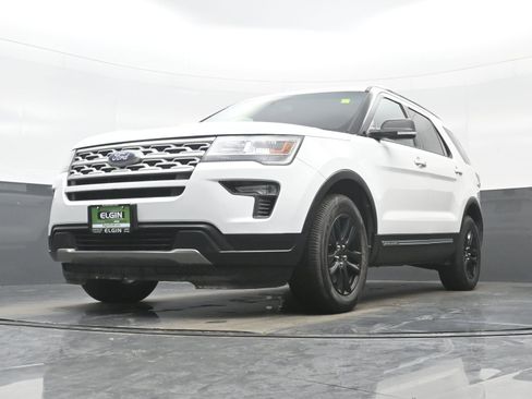 Used 2019 Ford Explorer XLT w/ Equipment Group 201A image 27