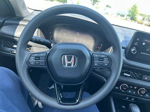 Used 2026 Honda Accord SE image 19