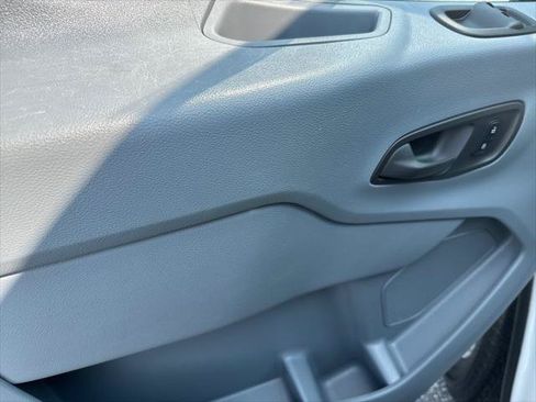 Used 2017 Ford Transit 150 130 Low Roof RWD image 8