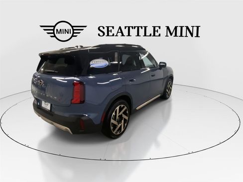 Certified 2025 MINI Cooper Countryman S w/ Comfort Package Max image 11