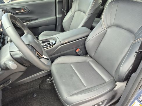 Certified 2026 Toyota Crown XLE image 17