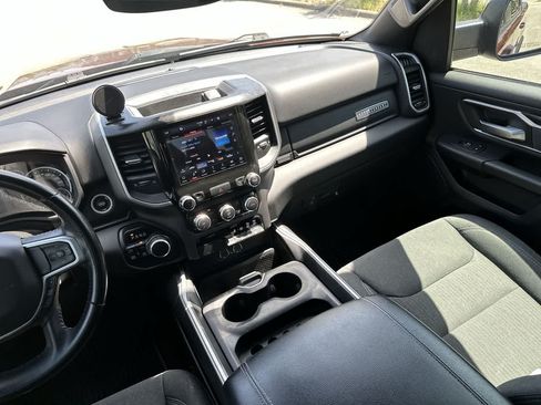 Used 2022 RAM 1500 Big Horn AWD/4WD image 23