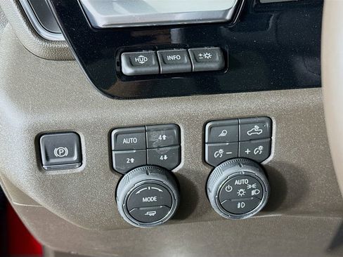 New 2026 Chevrolet Silverado 2500 LTZ w/ LTZ Premium Package image 10