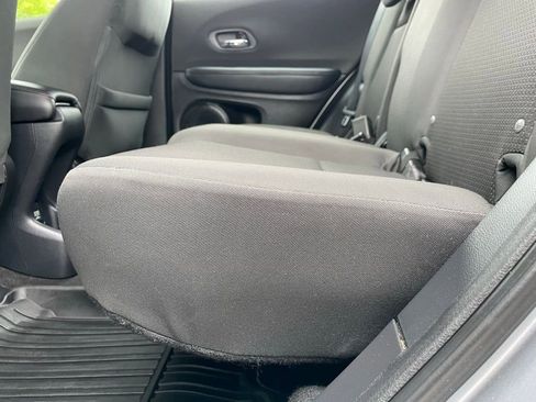Certified 2019 Honda HR-V Sport image 38