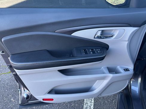 Used 2016 Honda Pilot EX-L image 12