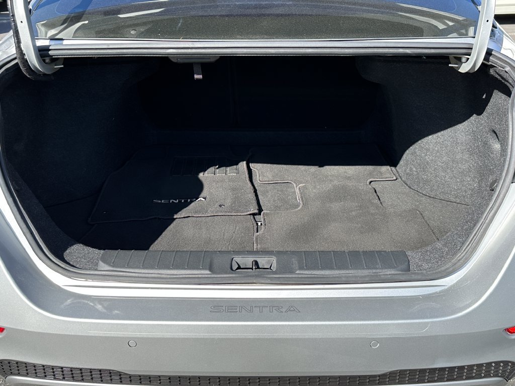 Used 2020 Nissan Sentra SV w/ Electronics Package FWD image 19