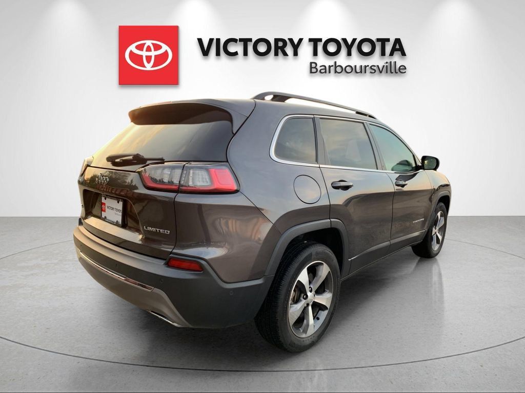 Used 2022 Jeep Cherokee Limited AWD/4WD image 7
