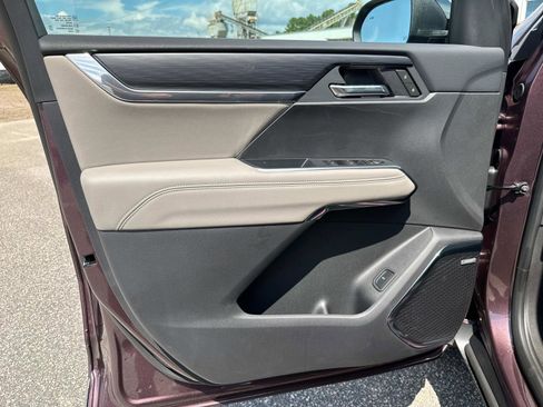 New 2026 GMC Acadia Elevation w/ LPO, Floor Liner Package image 19