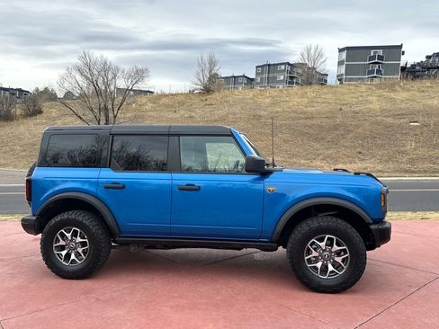 Certified 2025 Ford Bronco Badlands AWD/4WD image 11