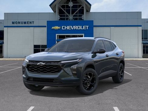 New 2026 Chevrolet Trax LT w/ Driver Confidence Package FWD image 6