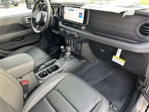 New 2025 Jeep Wrangler Unlimited Rubicon 392 image 10