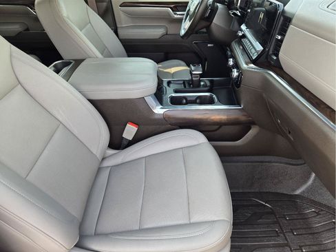 Used 2024 GMC Sierra 1500 SLT RWD image 14