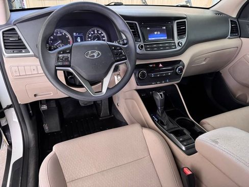 Used 2017 Hyundai Tucson Eco image 2
