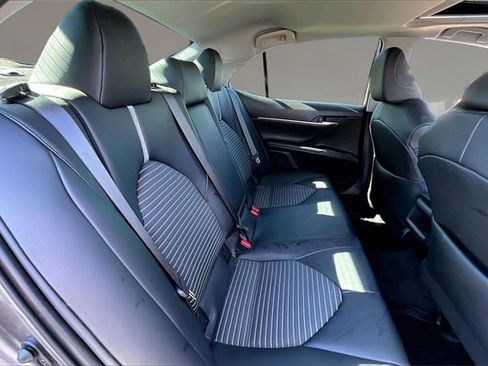 Used 2023 Toyota Camry SE image 20