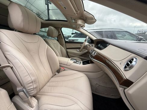 Used 2016 Mercedes-Benz S 550 4MATIC Sedan image 13
