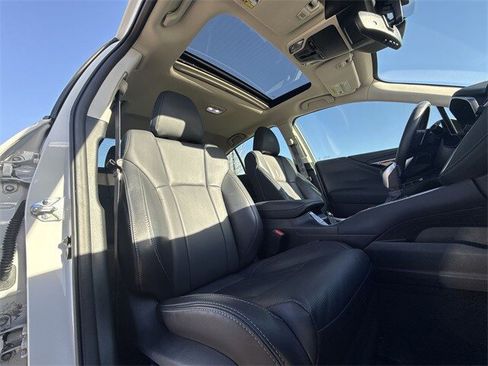 Used 2023 Subaru Legacy Limited image 15