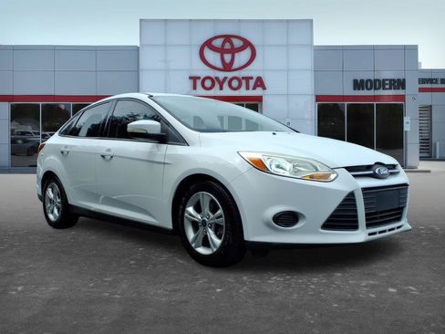 Used 2014 Ford Focus SE FWD image 7