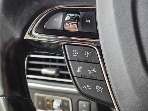 Used 2024 Lincoln Navigator Reserve image 33