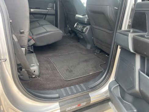 Used 2022 Ford F150 XLT w/ Equipment Group 302A High image 18