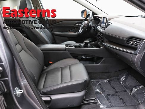 Used 2023 Nissan Rogue SV w/ SV Premium B Package AWD/4WD image 24