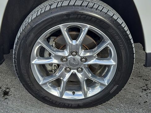 Used 2015 Jeep Grand Cherokee Summit image 8