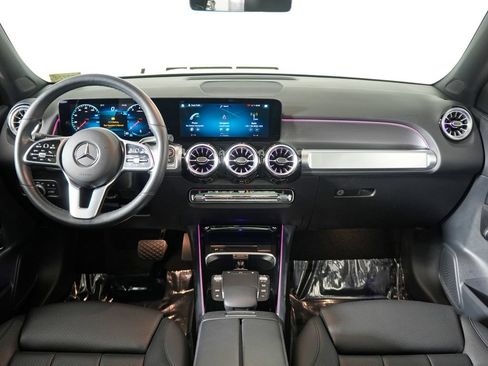 Certified 2022 Mercedes-Benz GLB 250 4MATIC image 15