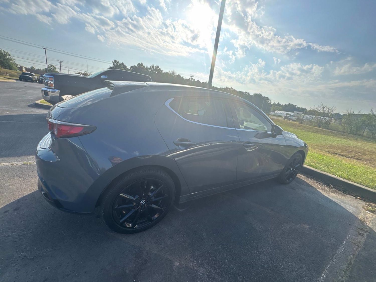 Used 2026 MAZDA MAZDA3 2.5 S Hatchback w/ Premium Pkg FWD image 15