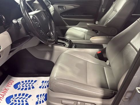 Used 2018 Honda Pilot EX-L image 9