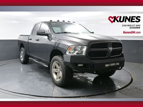 Used 2017 RAM 1500 Express w/ Express Value Package image 1