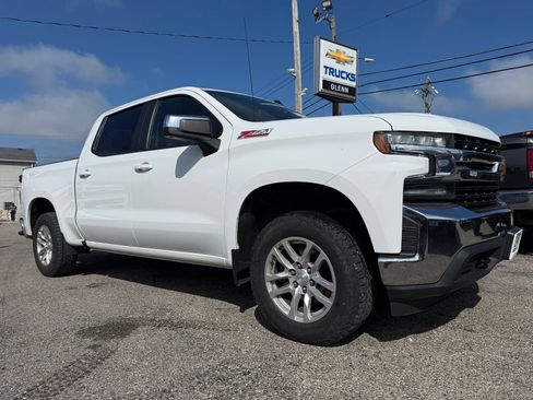Used 2022 Chevrolet Silverado 1500 LT AWD/4WD image 8